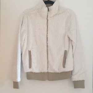Patagonia fluffy jacket- New without tags